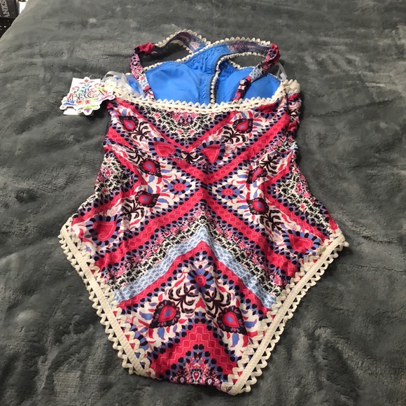 NWT BECCA Multicolor One Piece Swimsuit - Picture 3 of 7